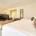 Marina Hotel 4*