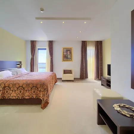 Hotel Marina Krk Town