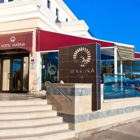 ホテル Marina 4*
