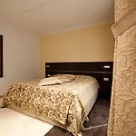 Hotel Marina