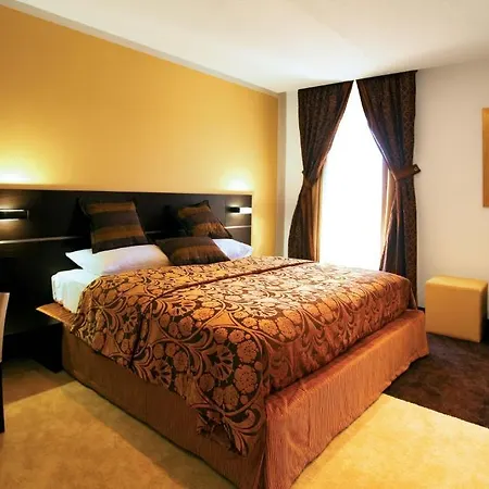 Hotel Marina Krk Town