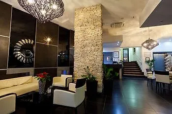 Marina Hotel 4*