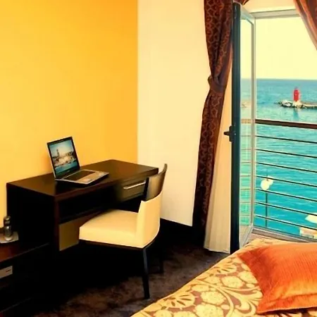 Hotel Marina 4*