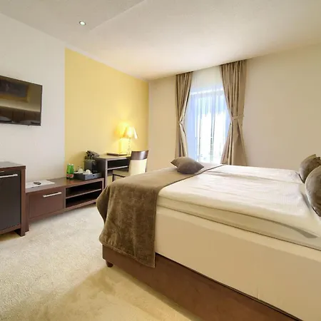 Hotel Marina 4*
