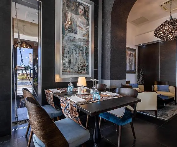 מלון Marina קרק