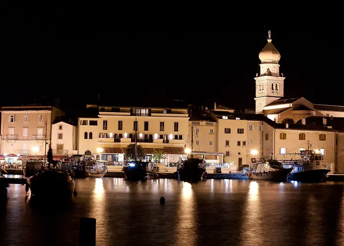 Marina 4*