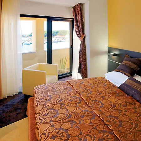 Marina 4* Krk Town