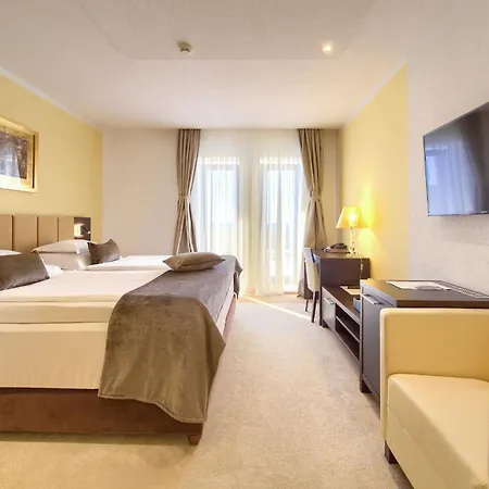 Marina 4* Krk Town