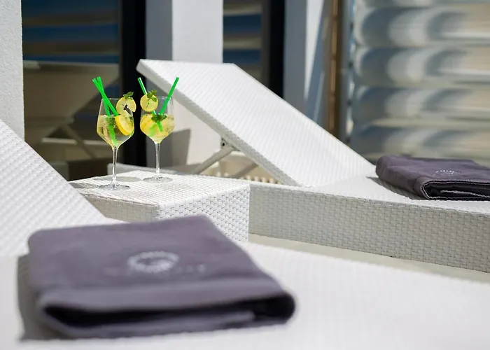 马里纳酒店 酒店