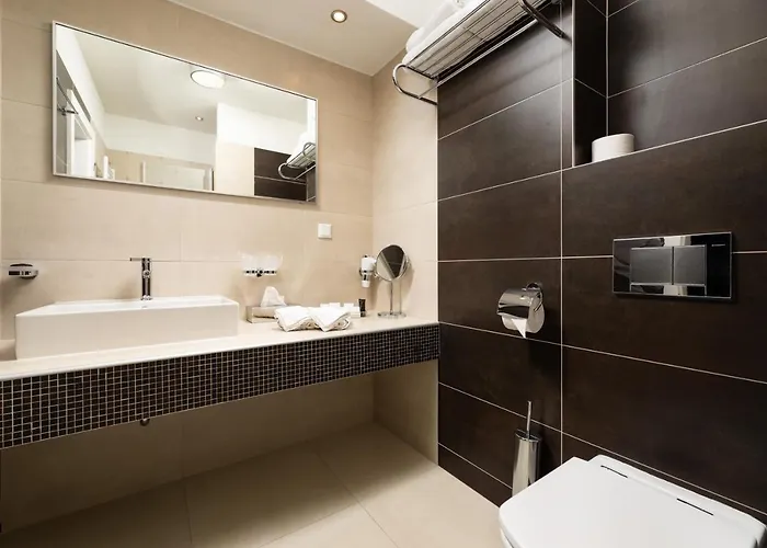 Marina Hotel Krk Town