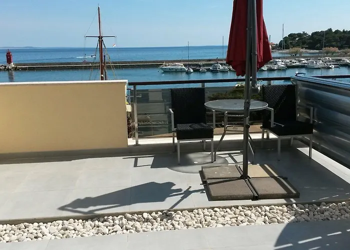 Hotel Marina Krk Town